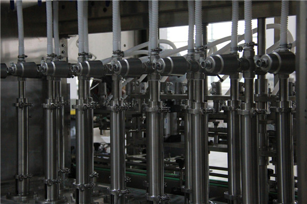 Yüksək tutumlu capsicum sousu xətti maye doldurma maşını