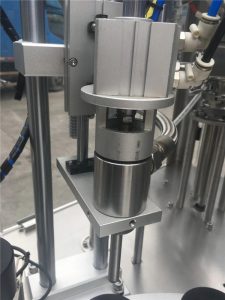 Ultrasonik mühürleme kosmetik boru doldurma maşını